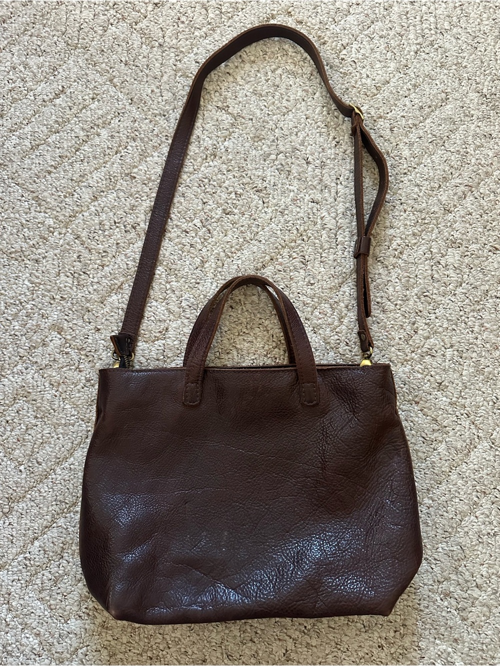Portland Leather ‘Almost Perfect’ Medium Crossbody Tote - Picture 6 of 12